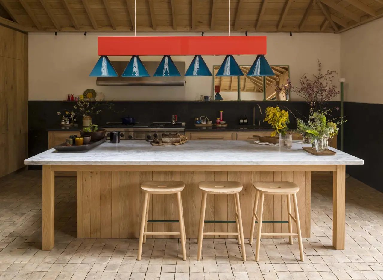 1.IH.655.Hampshire Low Res