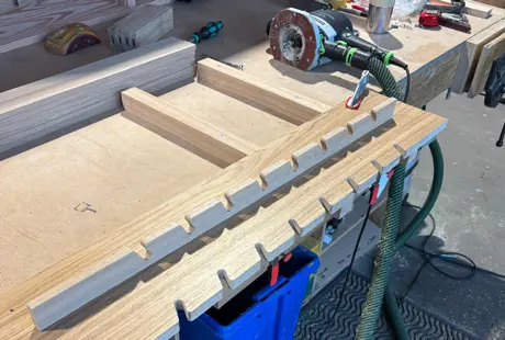 Scalloped Rails