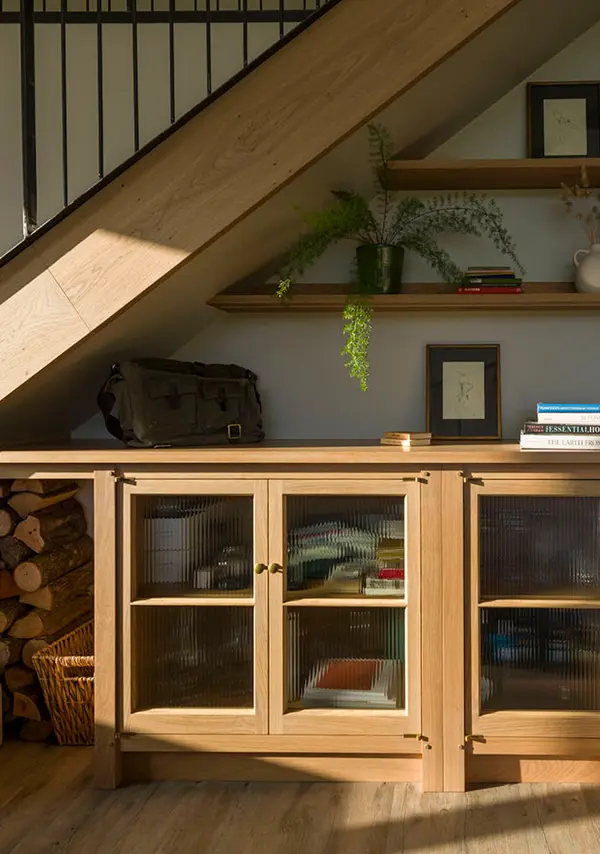 16.IH Bespoke Joinery Portrait Crop