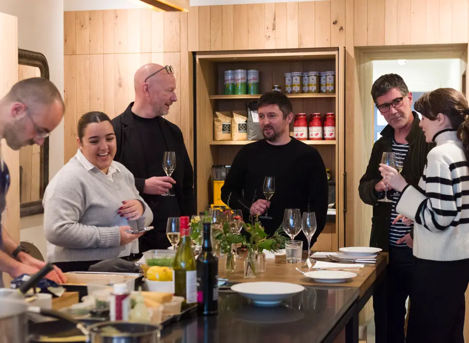 Inglis Hall Caesarstone 5623