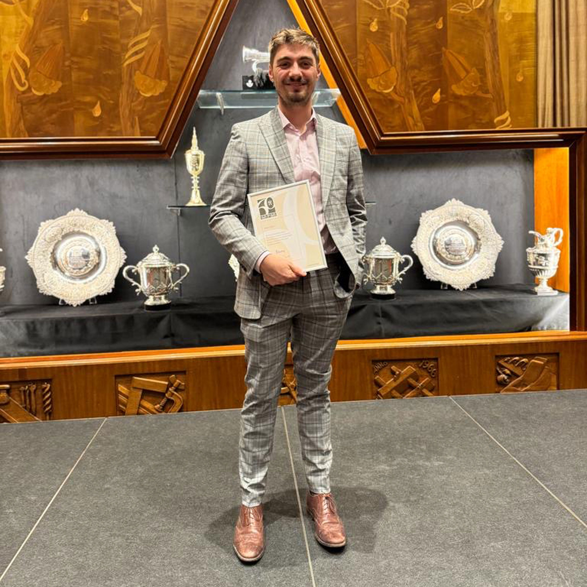 62D459a8 436E 457F 80A7 B25f2dea4433