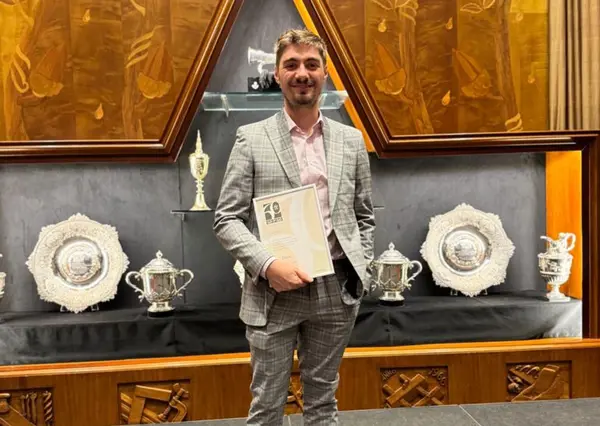 62D459a8 436E 457F 80A7 B25f2dea4433