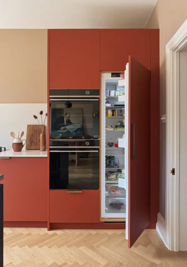 An integrated fridge, double oven and extra kitchen storage